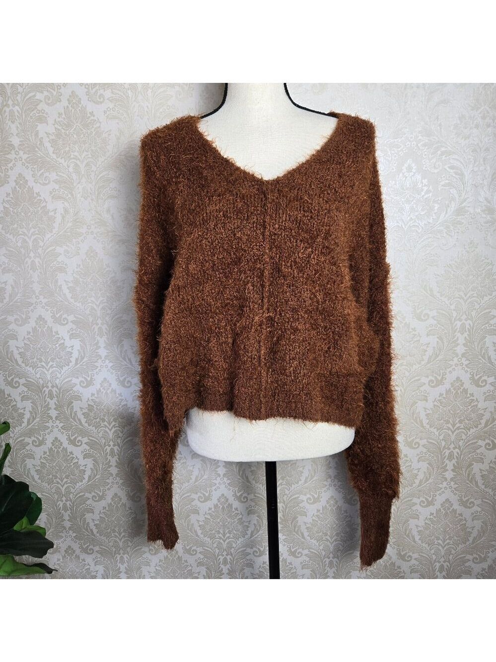Free People Sz Small Icing Brown Fuzzy Sweater V-neck Pullover Dropped Shoulder